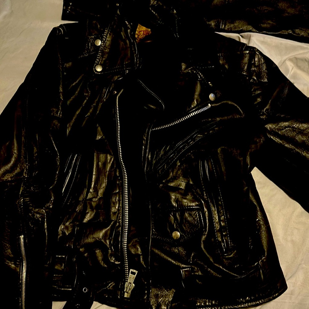 EUC Harley Davidson genuine, leather women’s jacket